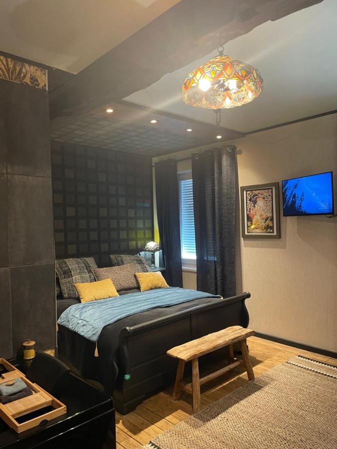 Cosy Central House With Luxury Jacuzzi Bath Hesdin Dış mekan fotoğraf